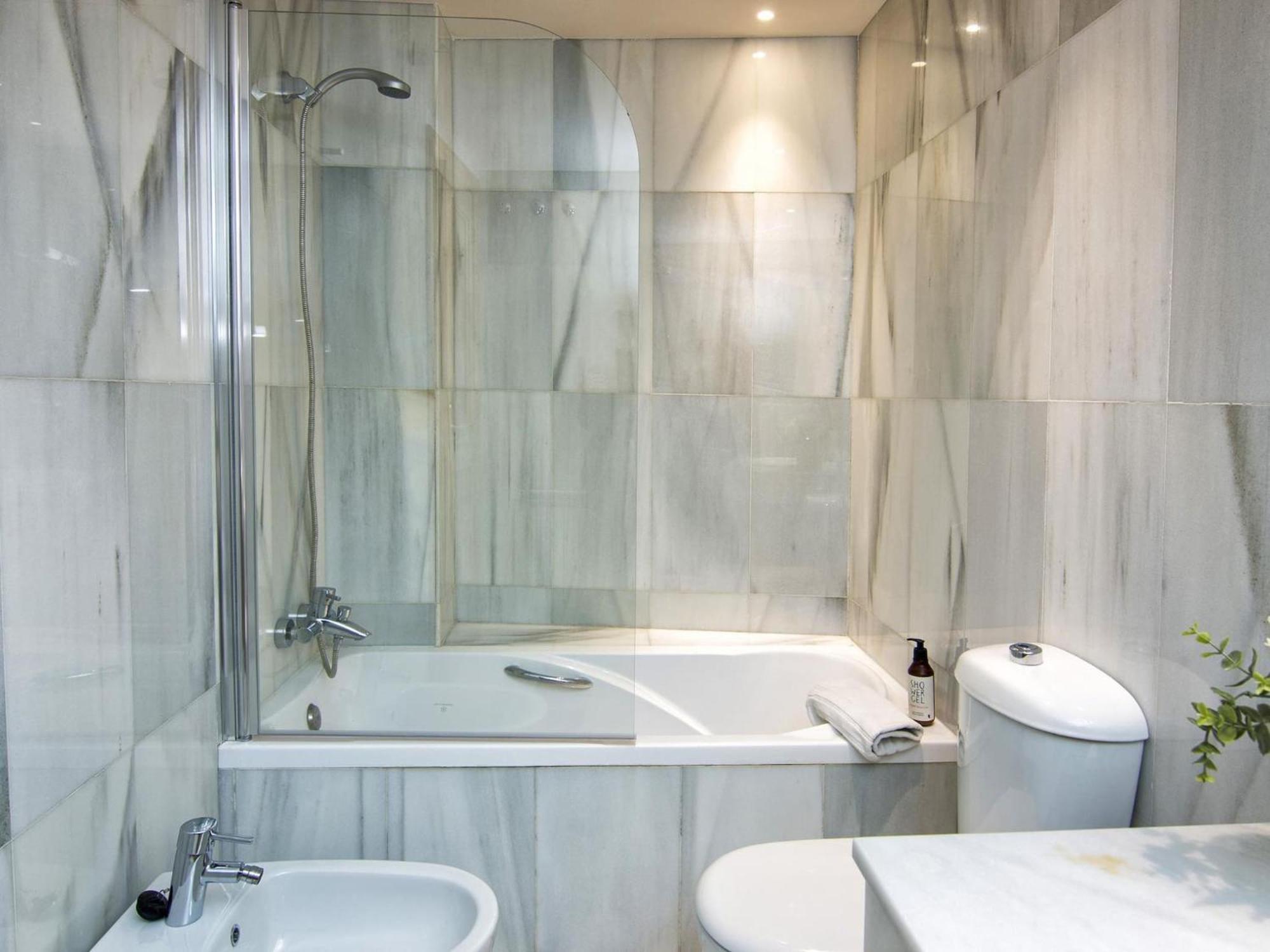 Elegant Town Hall Apartment With Views Granada Ngoại thất bức ảnh